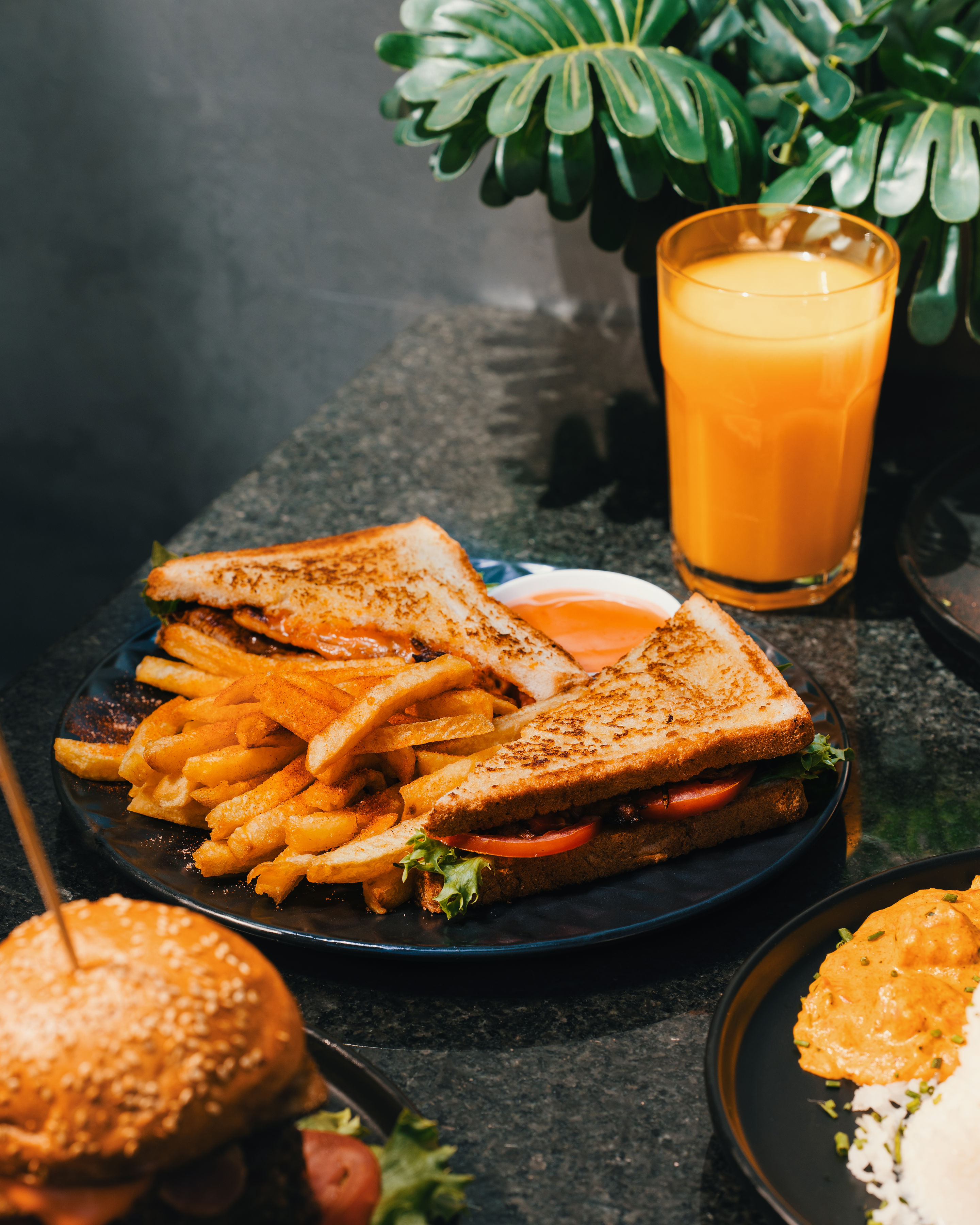 Grilled Chicken with Mango Chutney Sandwich